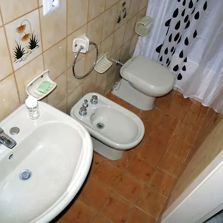 Casa Rizzareddu Holiday home Acireale